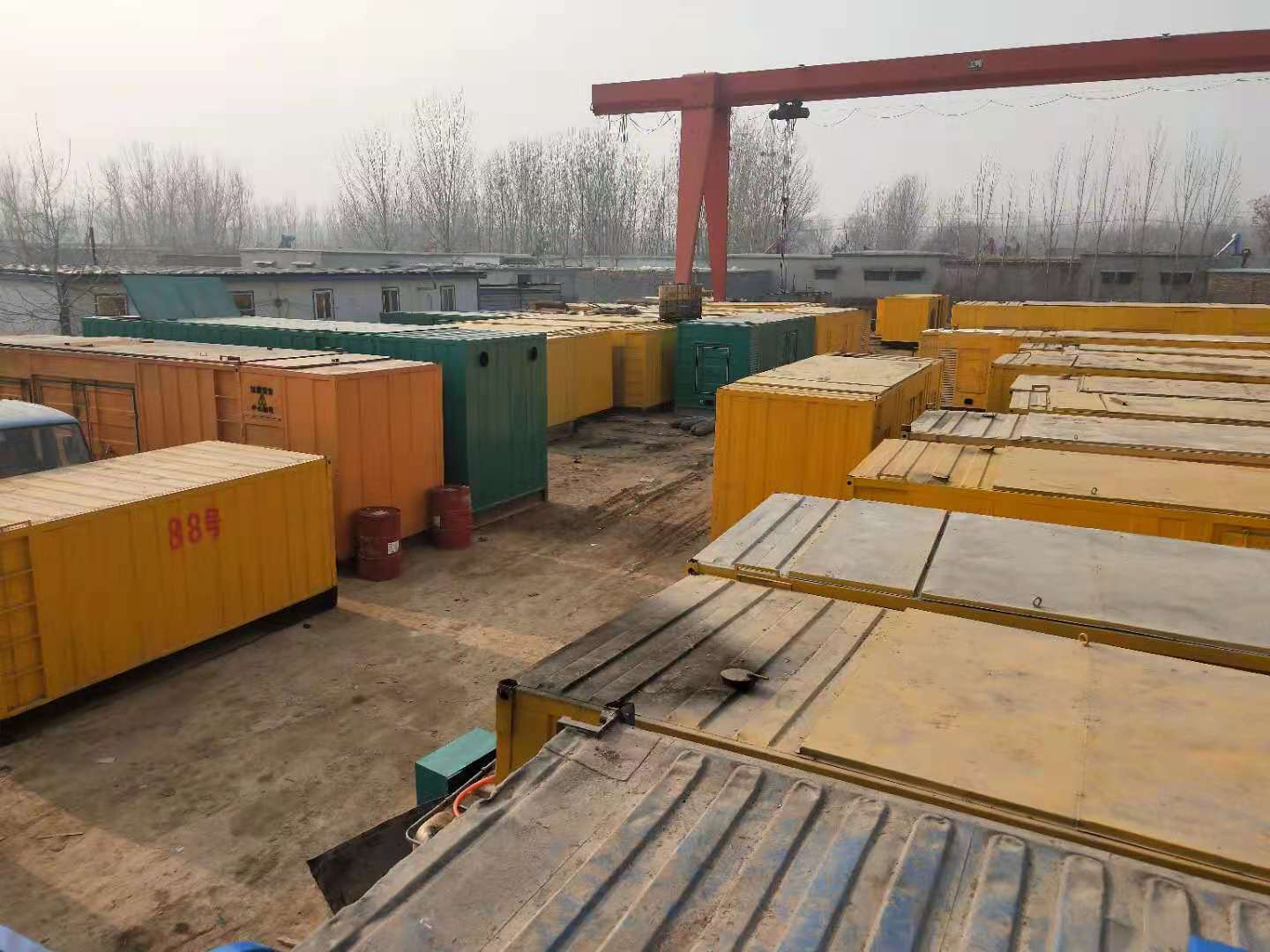 霞山租赁发电机-灰尘、风沙对柴油发电机组造成哪些不良影响？