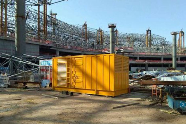 霞山发电机出租如何判断空气滤清器是否需要更换？